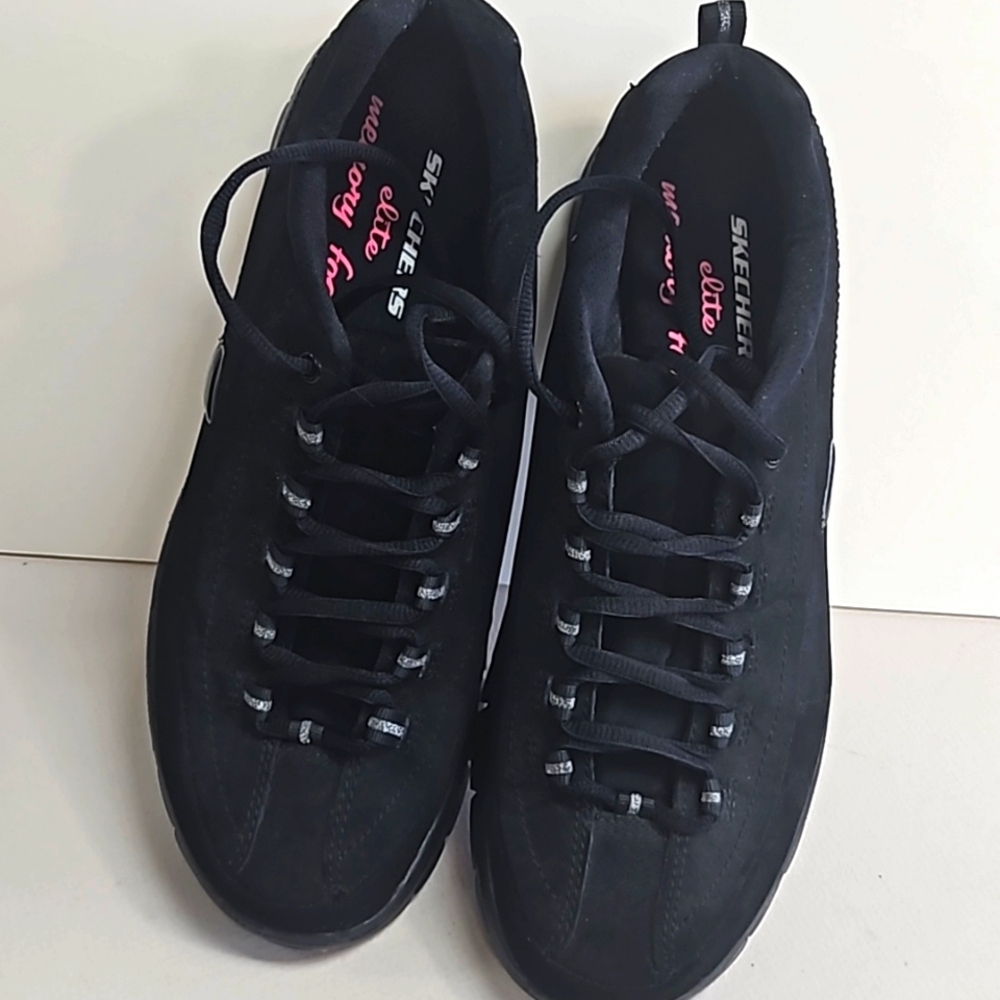 Sketchers Elite Memory Foam Sneakers